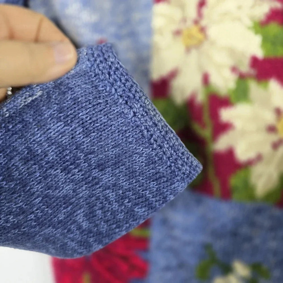 Northern Isles Vintage Christmas Holiday Poinsettia Patchwork Cardigan Size M - Picture 8 of 11